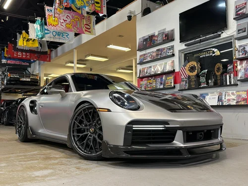 
           
        2021 Porsche 911 Turbo S COUPE