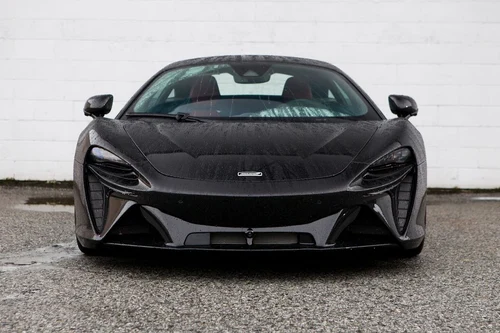 2023 McLaren ARTURA