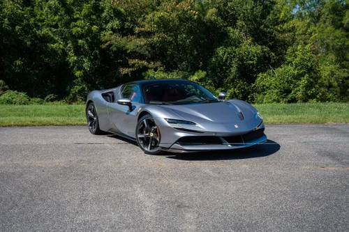 
           
        2022 Ferrari SF90 Stradale
