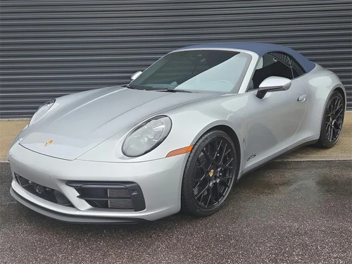 
           
        2024 Porsche 911 Carrera 4 GTS