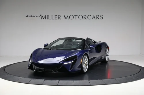 
           New 
        2025 McLaren Artura Spider TechLux