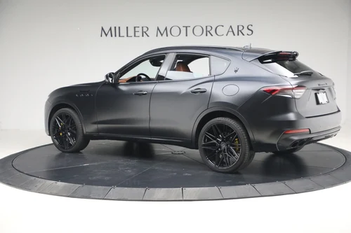 
           
        2022 Maserati Levante Modena S