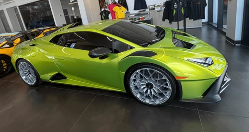 
           
        2024 Lamborghini Huracan STO Base