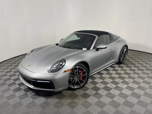 
           
        2023 Porsche 911 4 GTS