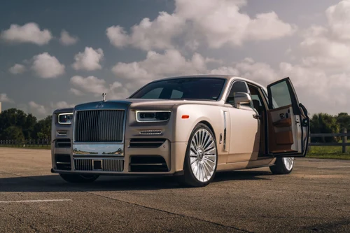 
           
        2019 Rolls-Royce Phantom FULL MANSORY BUILD