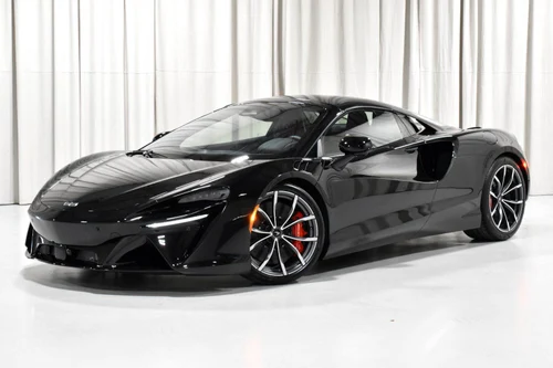 
           New 
        2027 McLaren Artura