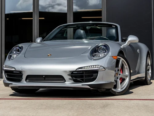 
           
        2014 Porsche 911 Carrera 4S