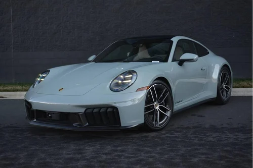 
           
        2025 Porsche 911