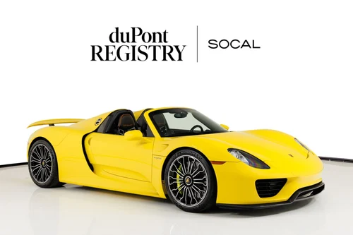 
           
        2015 Porsche 918 Spyder