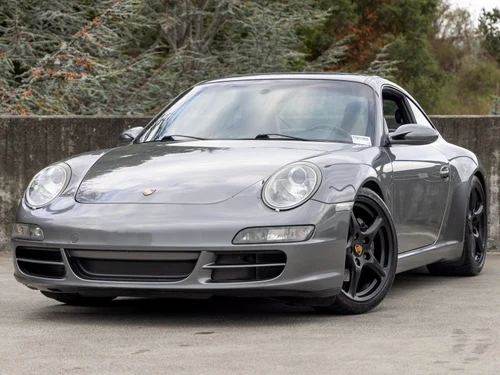 
           
        2007 Porsche 911 Carrera