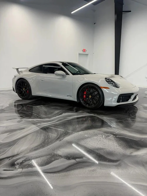 
           
        2023 Porsche 911 Carrera 4 GTS