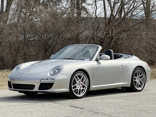 
           
        2012 Porsche 911