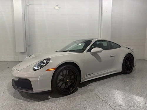 
           
        2026 Porsche 911 Carrera 4 GTS
