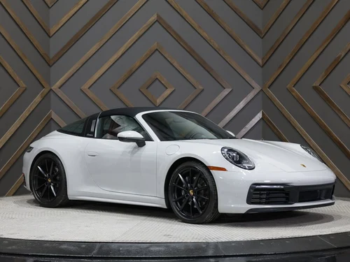 
           
        2021 Porsche 911 Targa 4