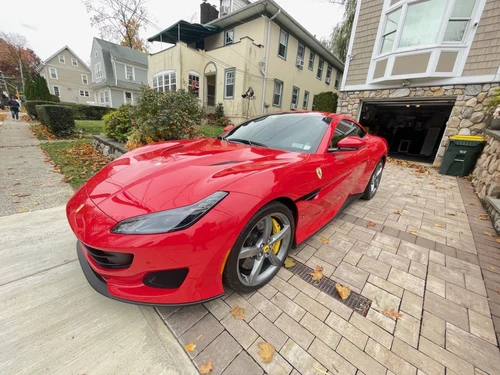 
           
        2019 Ferrari Portofino