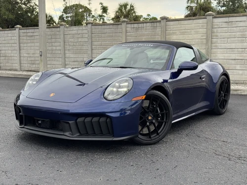 2025 Porsche 911 Targa 4 GTS