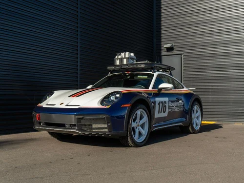 
           
        2023 Porsche 911 Dakar