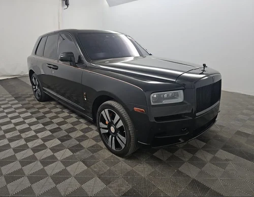 
           
        2019 Rolls-Royce Cullinan Base