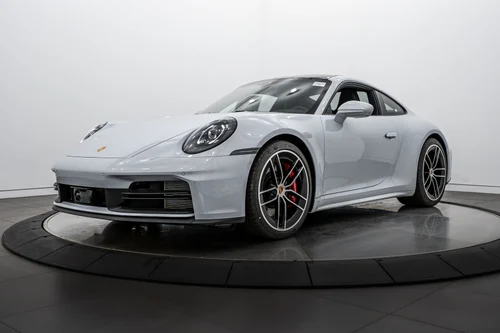 
           New 
        2026 Porsche 911