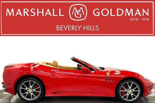 
           
        2013 Ferrari California Base