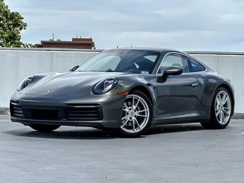 
           
        2022 Porsche 911 Carrera