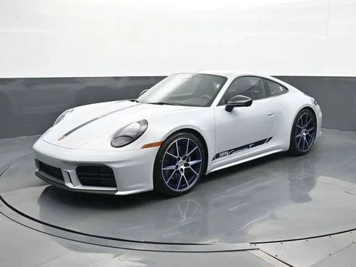 
           New 
        2026 Porsche 911 Carrera T