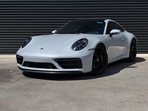 
           
        2024 Porsche 911 Carrera 4 GTS