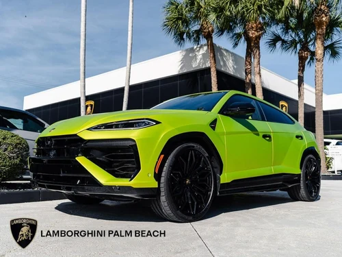 
           New 
        2025 Lamborghini Urus