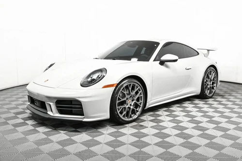 
           
        2025 Porsche 911 RWD