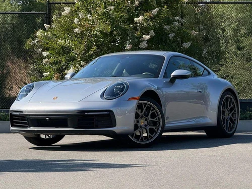 
           
        2024 Porsche 911 Carrera