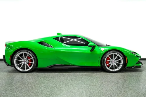 
           
        2023 Ferrari SF90