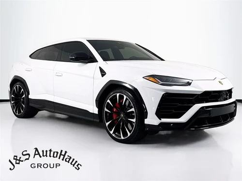 
           
        2021 Lamborghini Urus