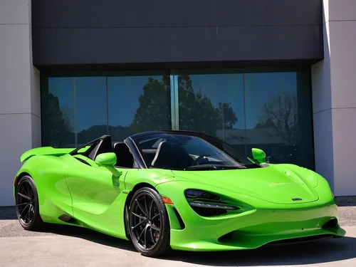 
           New 
        2026 McLaren 750S