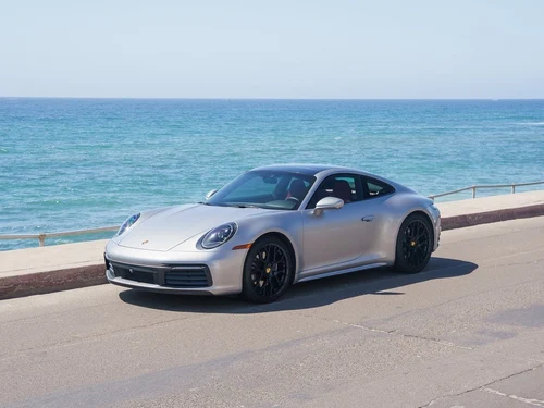 
           
        2022 Porsche 911 Carrera 4S