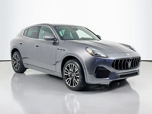 
           New 
        2025 Maserati Grecale