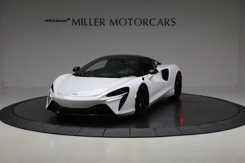 
           
        2023 McLaren ARTURA TECHLUX