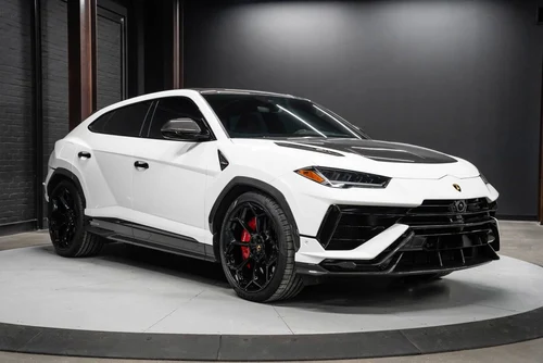 2023 Lamborghini Urus Performante