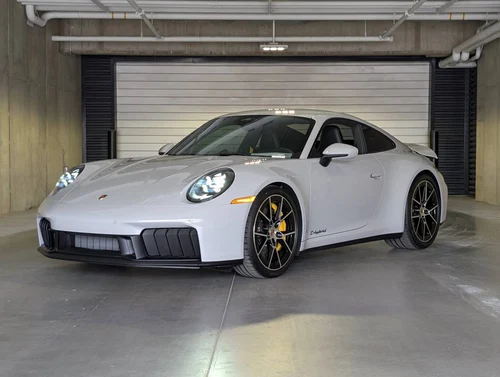 
           New 
        2026 Porsche 911 Carrera GTS