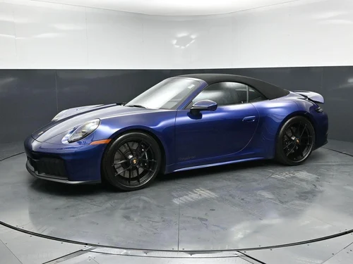 
           
        2026 Porsche 911 Carrera 4 GTS