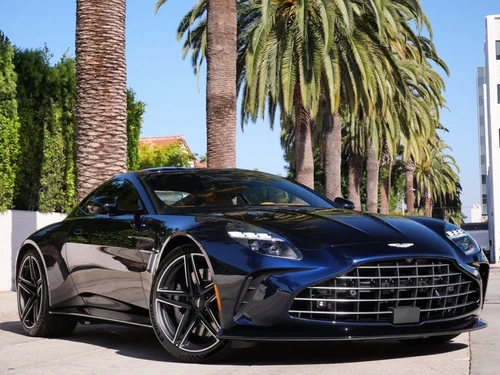 
           New 
        2026 Aston Martin Vantage