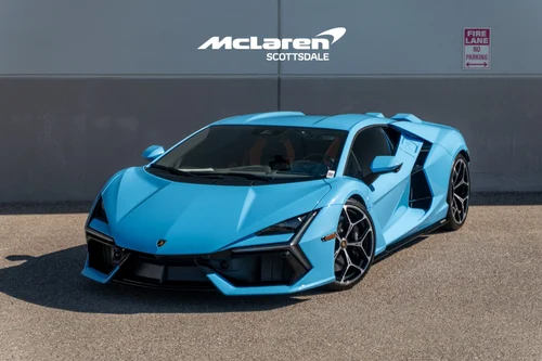 
           
        2024 Lamborghini Revuelto