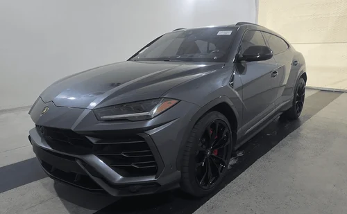 2020 Lamborghini Urus Base