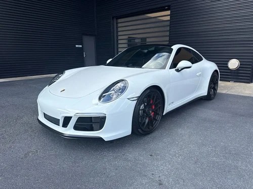 
           
        2017 Porsche 911 Carrera GTS