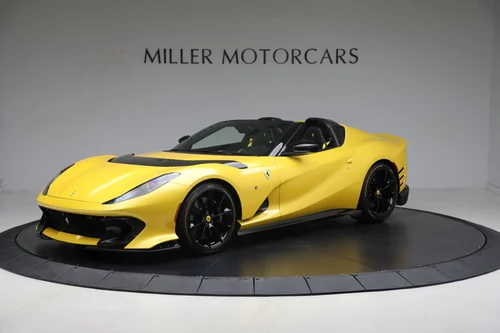 
           
        2023 Ferrari 812 Competizione