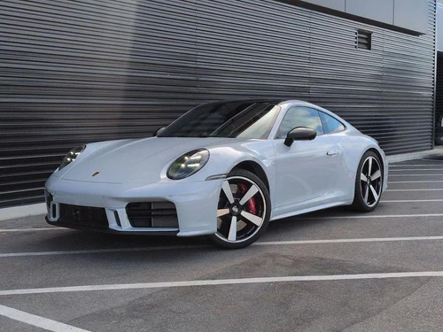 
           
        2025 Porsche 911 Carrera S
