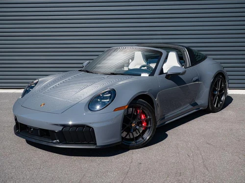 
           
        2025 Porsche 911 Targa 4 GTS