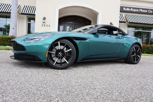 
           
        2022 Aston Martin DB11 Volante