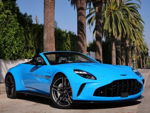 
           New 
        2026 Aston Martin Vantage