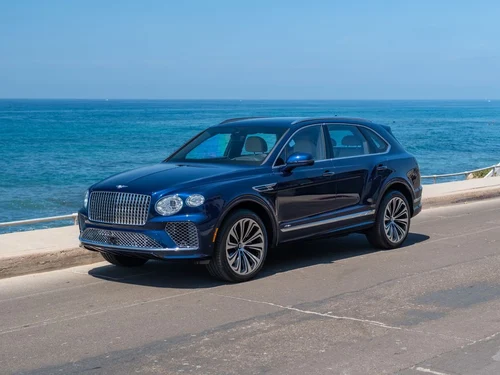 
           New 
        2026 Bentley Bentayga Azure