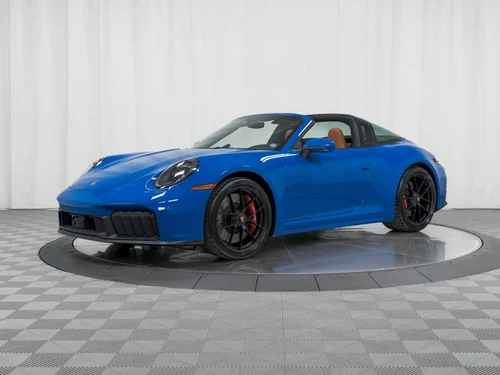 
           New 
        2026 Porsche 911